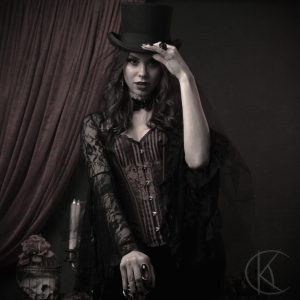 Cover_Gothic_1x1